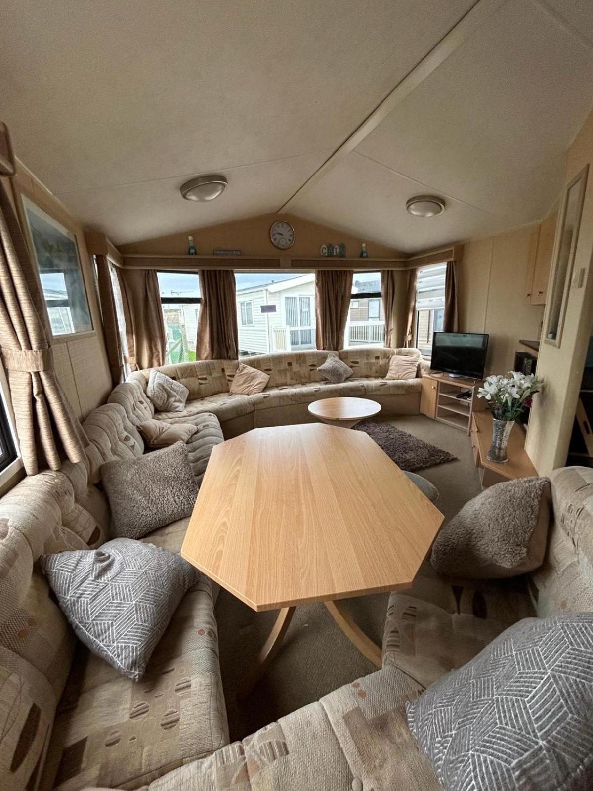 Towyn Golden Gate 122 Holiday home *